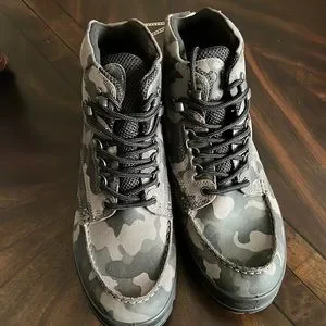 ECCO MEN\'S TRACK 25 CAMO GORE-TEX SHOE IN TITANIUM. Ecco | Shoes | Ecco Mens Track 25 Camo Goretex Shoe In  main image 3